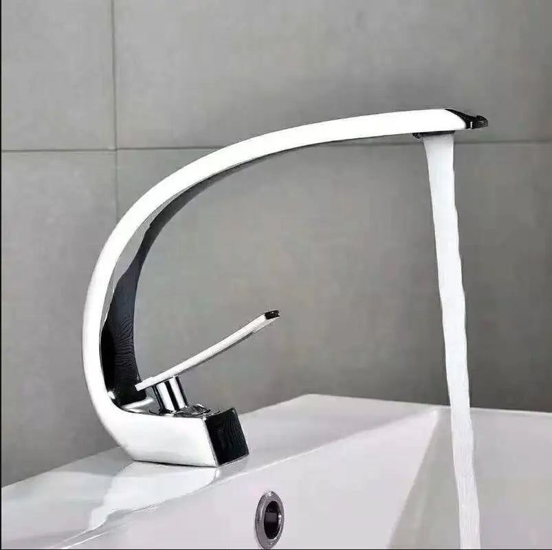 Basin Faucet Modern Bathroom Mixer Tap Nickel/Black/Gold Wash Basin Faucet Single Handle Hot and Cold Waterfall Faucet