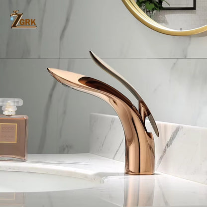 Basin Faucets Elegant Bathroom Faucet Hot and Cold Water Basin Mixer Tap Golden Finish Brass Toilet Sink Water Tap White